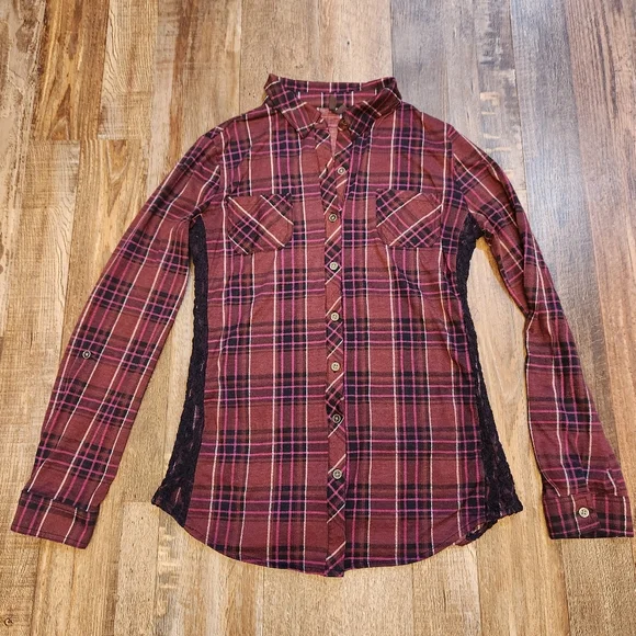 Vanity Plaid Top - Picture 1 of 5